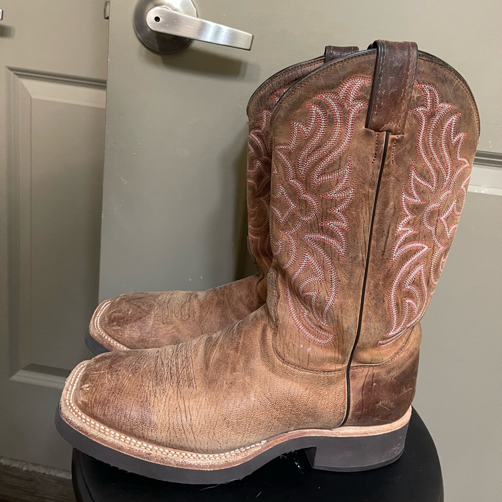 tony lama women’s cowgirl boots square toe